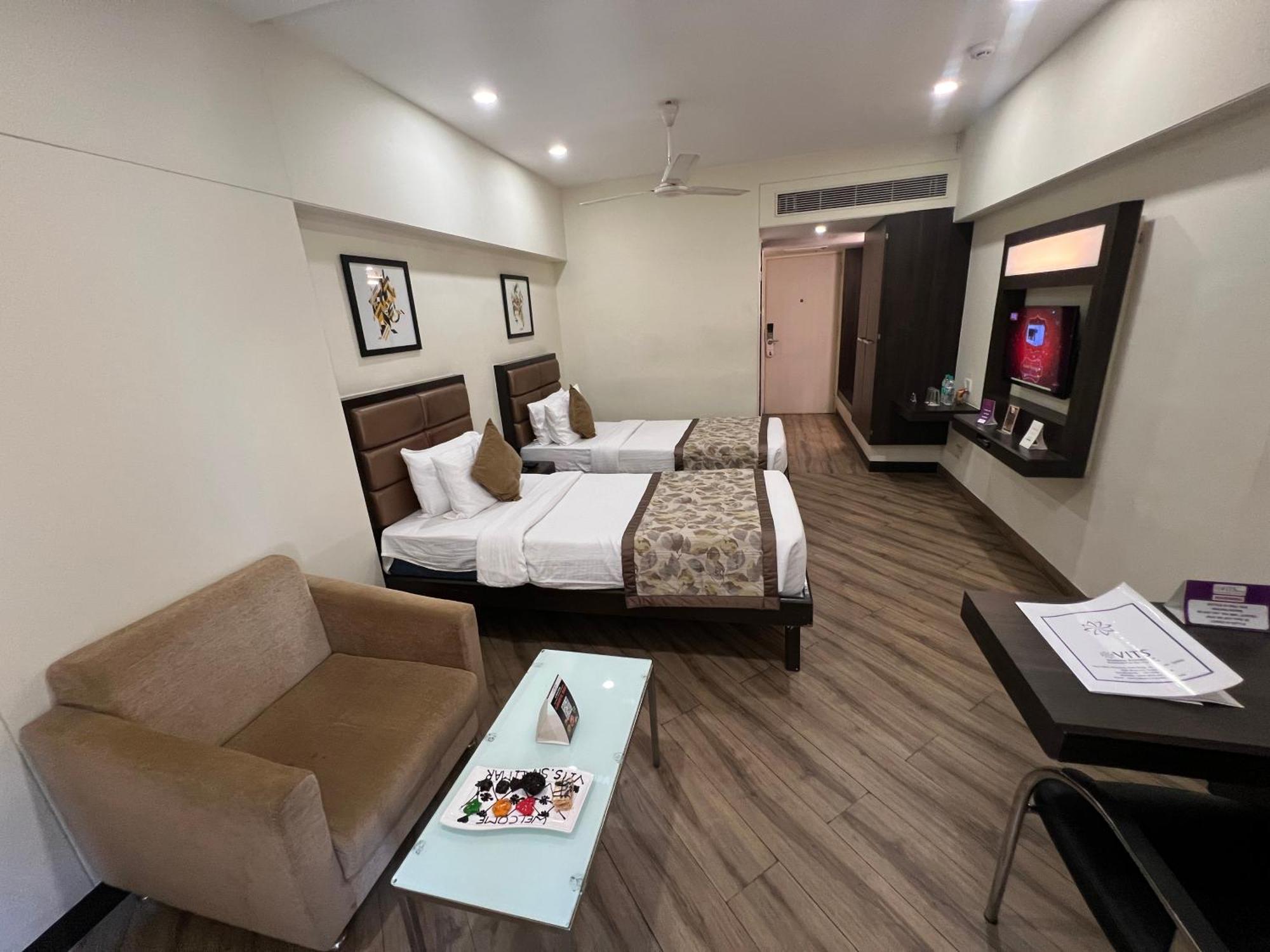 Vits Shalimar, Ankleshwar Hotel Exterior photo