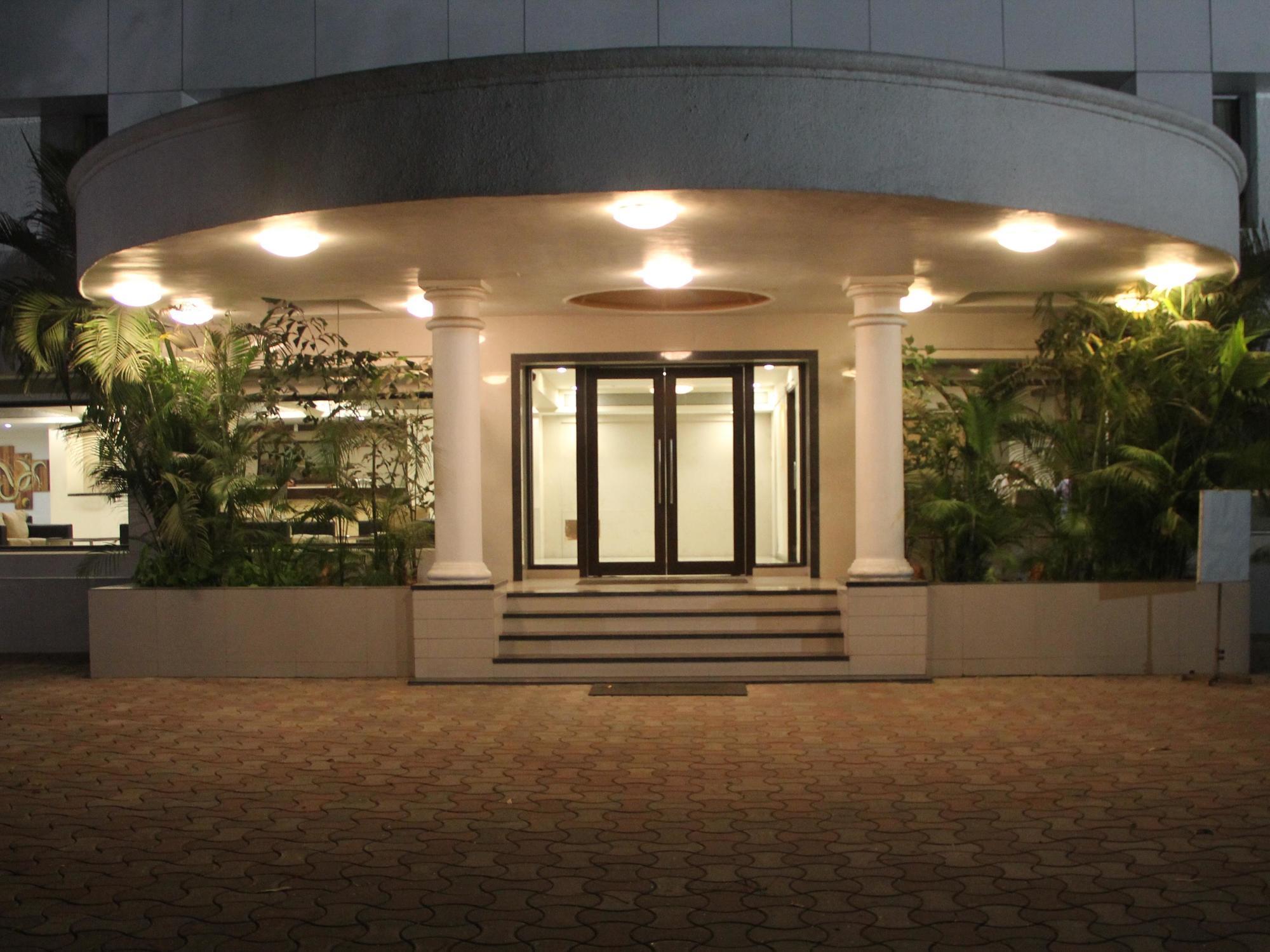 Vits Shalimar, Ankleshwar Hotel Exterior photo