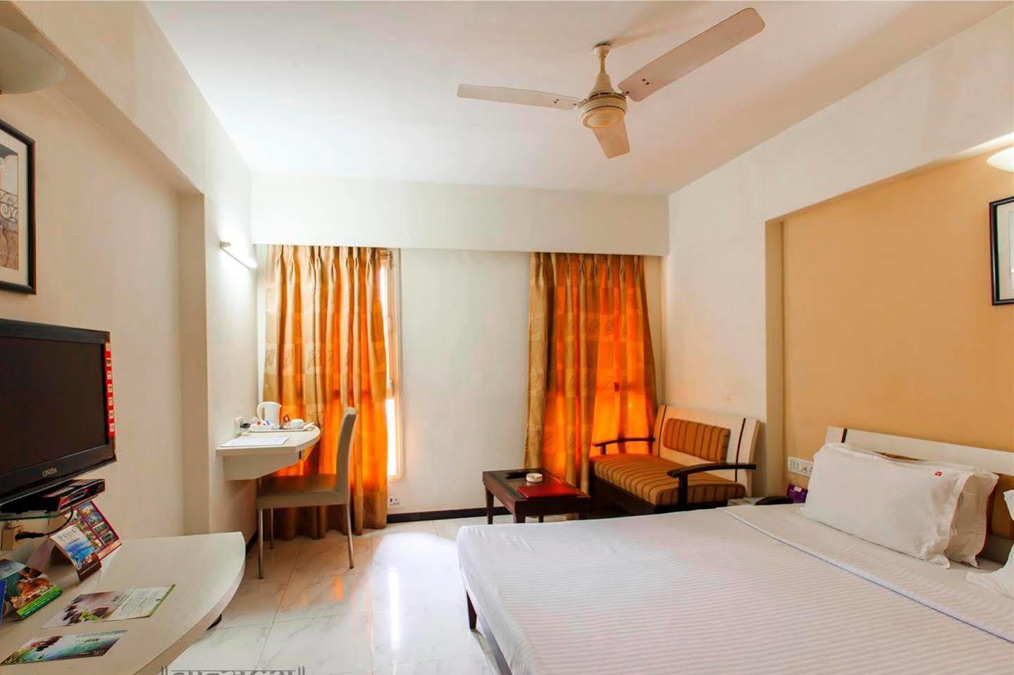 Vits Shalimar, Ankleshwar Hotel Exterior photo